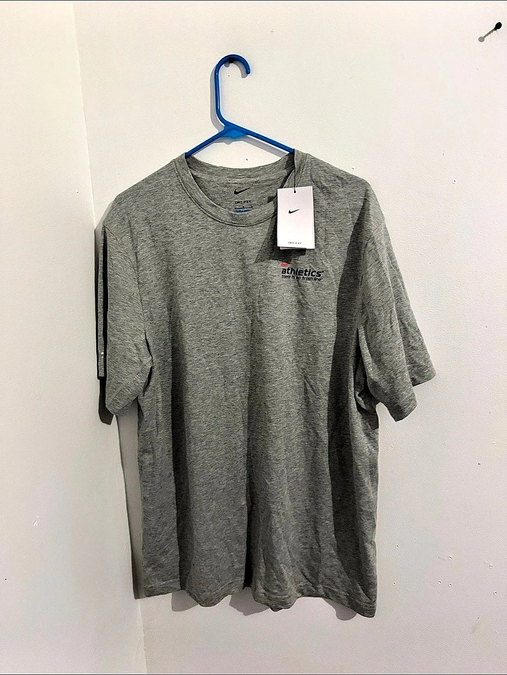 Nike Primary Dri-FIT Short-Sleeve Versatile Top Dri-FIT Athletic Tee Gray Small